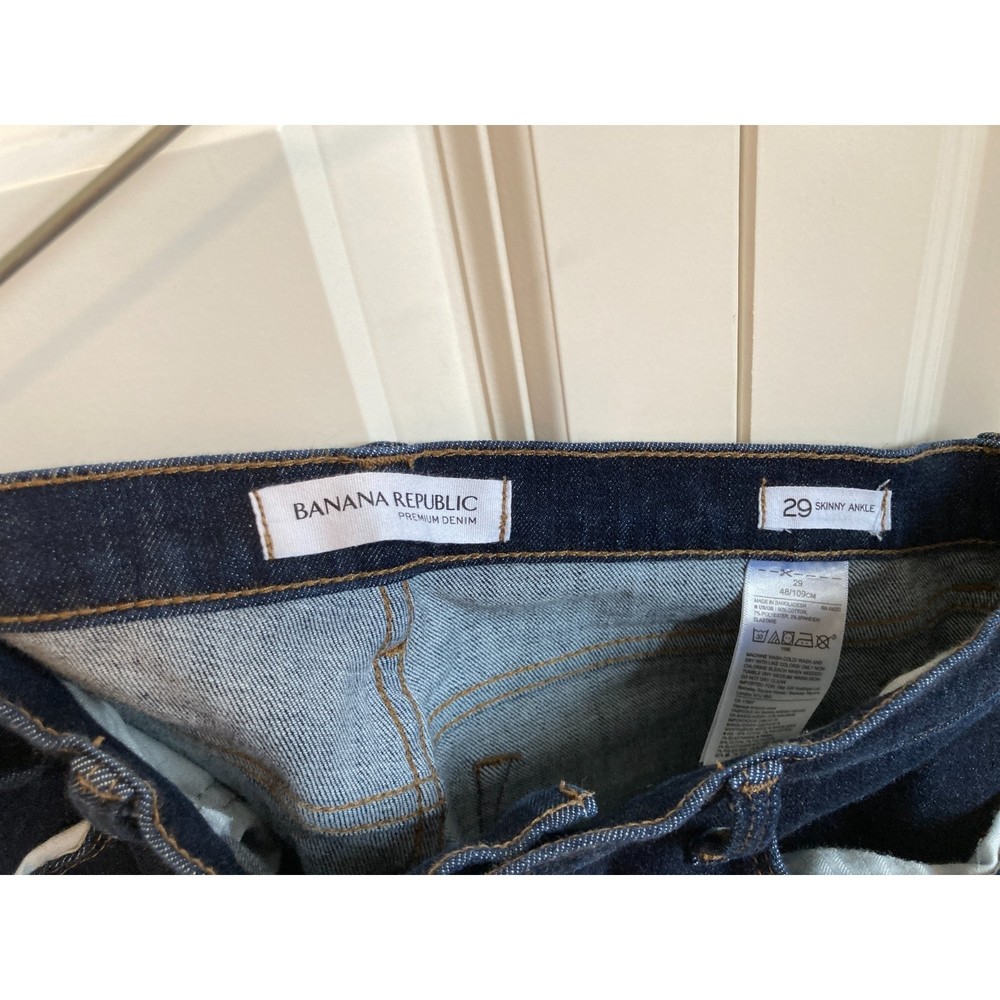 Banana Republic  skinny ankle jeans sz 29 dark wash worn once! Inseam 26" - Picture 3 of 3